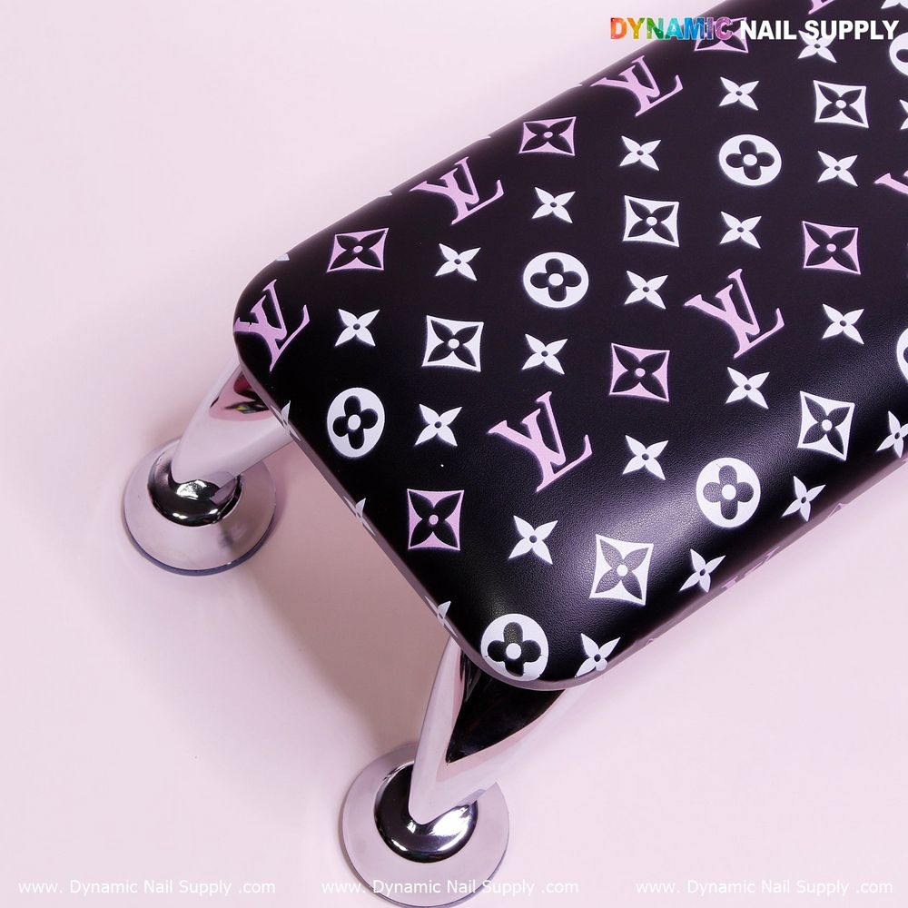 Black PU leather nail armrest - 2