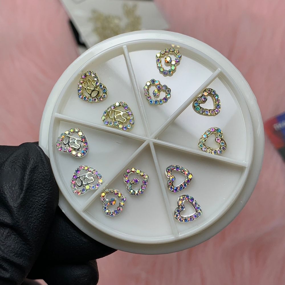 gold heart nail charms set - 4